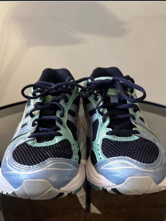 ASICS Teal and Navy Mesh Running Sneakers main image 8